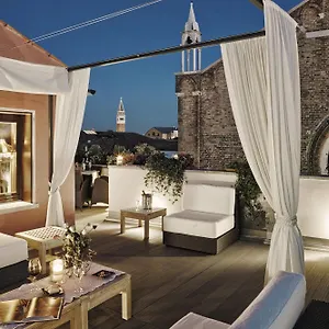 *** Bed & Breakfast Bloom Settimo Cielo Italy