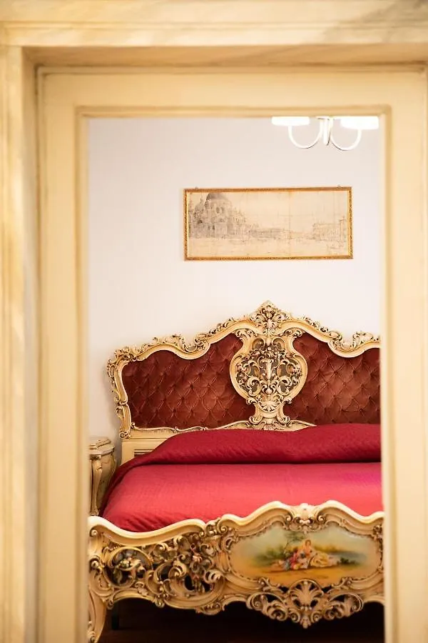 Hidden Gem In Venice Guest house