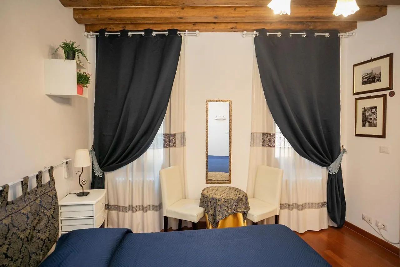 Hidden Gem In Venice Guest house