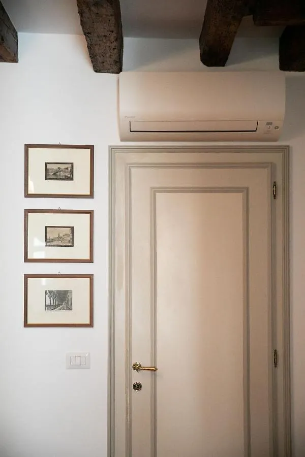 Hidden Gem In Venice Guest house